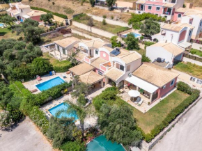 Alex Barbati Beach Apartment